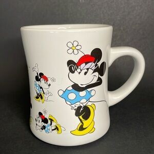 DISNEY STORE Coffee Mug The ‎ Many Moods of Minnie Mouse Posing 16oz